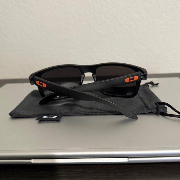 OO9102 Oakley Holbrook Silver Reflective Lenses - Picture 6 of 7